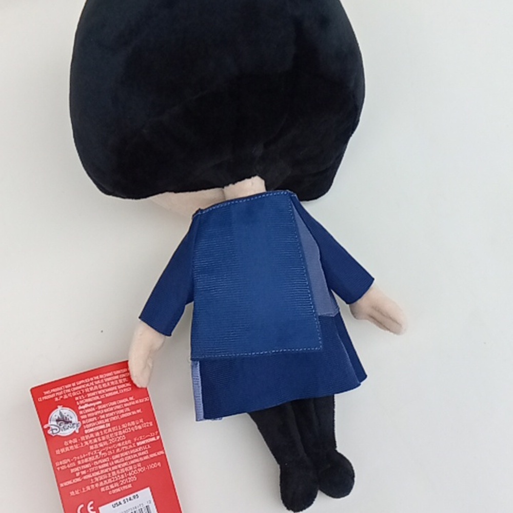 Disney's Incredibles 2 Edna Plush Doll - Picture 13 of 16